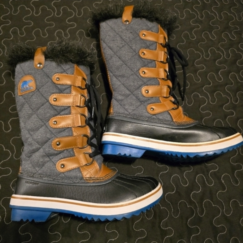 Sorel Women's Winter Boots - Gray, Brown, and Blue
